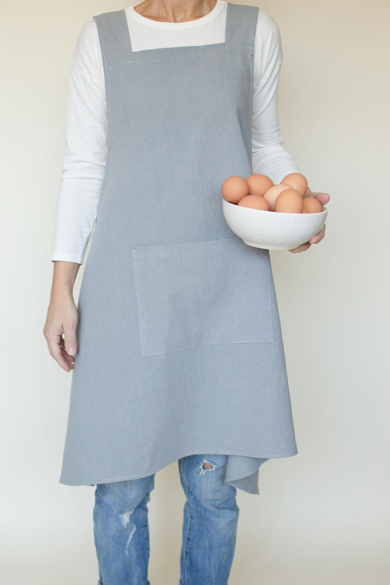 Stay stylish and comfortable with these 100% soft linen cross back aprons.  – The Kinship Collection
